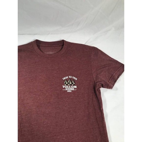 Volcom Shirt Mens sz Small Red Graphic Short Sleeve Cotton T-Shirt - Picture 2 of 6